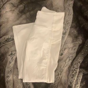 Lululemon White Mesh Leggings!🥰